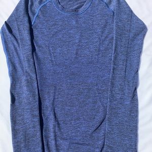 Lululemon athletic top